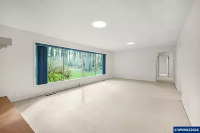 375 Fir Knoll Ln, Salem, OR 97317 - Photo 4