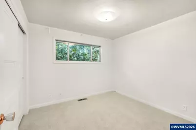 375 Fir Knoll Ln, Salem, OR 97317 - Photo 18