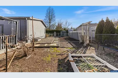1377 SW Louise Dr, McMinnville, OR 97128 - Photo 36