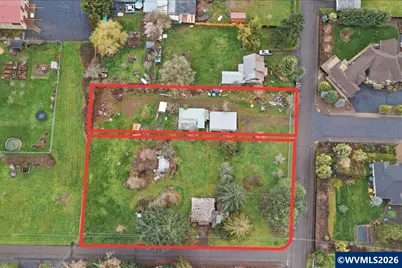 130 C St, Scotts Mills, OR 97375 - Photo 14