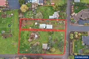 130 C St, Scotts Mills, OR 97375 - Photo 12