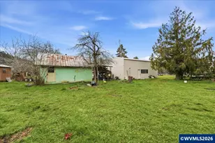 130 C St, Scotts Mills, OR 97375 - Photo 20