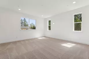 5954 Sorrento St St S, Salem, OR 97306 - Photo 16