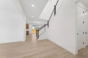 5954 Sorrento St S, Salem, OR 97306 - Photo 2