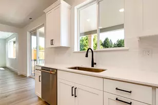 5954 Sorrento St S, Salem, OR 97306 - Photo 20