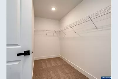 5954 Sorrento St S, Salem, OR 97306 - Photo 36