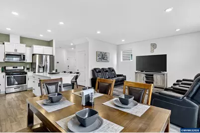 900 Ben Brown Ln, Woodburn, OR 97071 - Photo 10