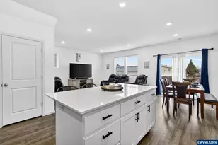 900 Ben Brown Ln, Woodburn, OR 97071 - Photo 8