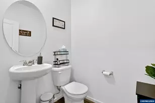 900 Ben Brown Ln, Woodburn, OR 97071 - Photo 14