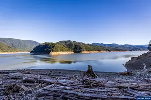 47866 W 1st St, Oakridge, OR 97463 - Photo 24