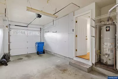 1390 Astor Wy, Woodburn, OR 97071 - Photo 26