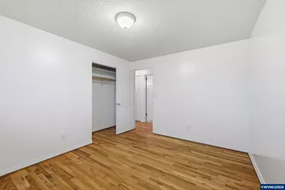 1390 Astor Wy, Woodburn, OR 97071 - Photo 20