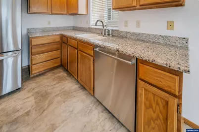 5847 Cobalt Lp SE, Salem, OR 97306 - Photo 24