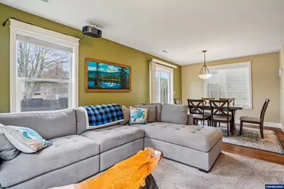 814 Crouchen St NW, Salem, OR 97304 - Photo 8