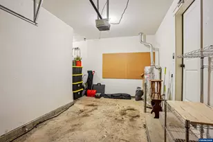 814 Crouchen St NW, Salem, OR 97304 - Photo 28