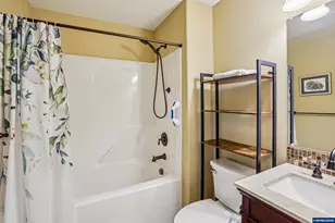 814 Crouchen St NW, Salem, OR 97304 - Photo 18