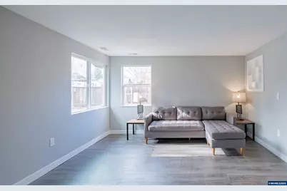 995 Fairview Av SE, Salem, OR 97302 - Photo 4