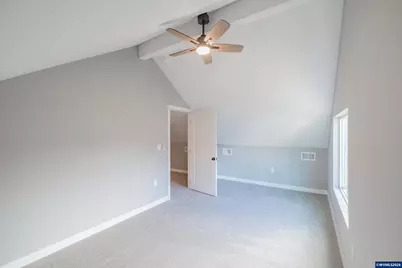 995 Fairview Av SE, Salem, OR 97302 - Photo 36