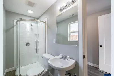 995 Fairview Av SE, Salem, OR 97302 - Photo 20