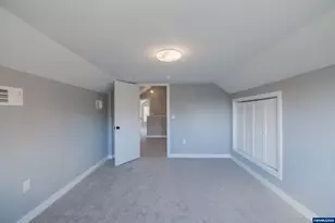 995 Fairview Ave SE, Salem, OR 97302 - Photo 40