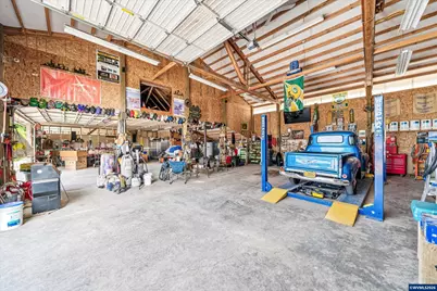 14604 Woodburn Monitor Rd NE, Woodburn, OR 97071 - Photo 40
