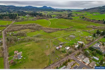 615 Vaughan Ln, Lebanon, OR 97355 - Photo 10