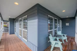 780 Mountain River Dr, Lebanon, OR 97355 - Photo 36