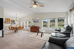 2120 Robins Ln SE, Salem, OR 97306 - Photo 30