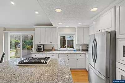 2874 Laurelwood Ct NW, Salem, OR 97304 - Photo 18