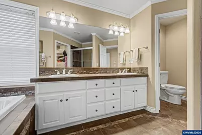 2874 Laurelwood Ct NW, Salem, OR 97304 - Photo 34