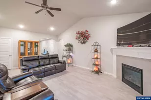 6351 NE Ramble St, Albany, OR 97321 - Photo 14