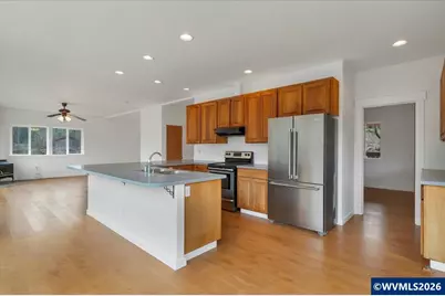 33910 Railroad Av SE, Gates, OR 97346 - Photo 16