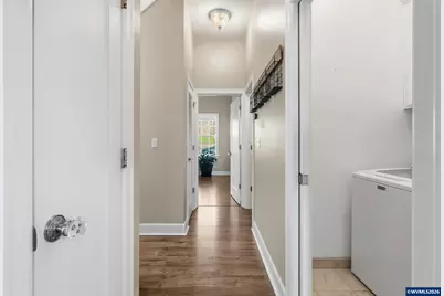 812 Northpoint Lp, Brownsville, OR 97327 - Photo 44