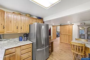 42430 Ames Creek Rd, Sweet Home, OR 97386 - Photo 10