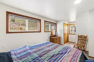 42430 Ames Creek Rd, Sweet Home, OR 97386 - Photo 20