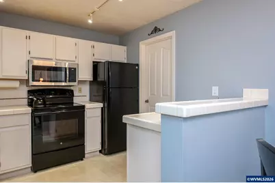 4000 Carman #E-68 Dr, Lake Oswego, OR 97035 - Photo 12