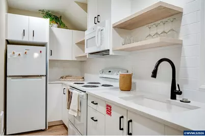 4000 Carman #E-68 Dr, Lake Oswego, OR 97035 - Photo 32