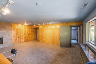 36824 Edgemont Dr, Lebanon, OR 97355 - Photo 20