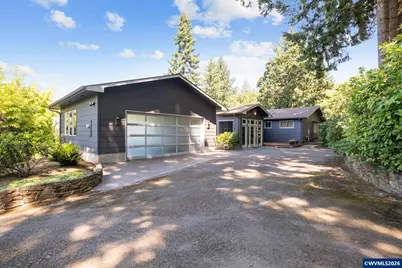 36824 Edgemont Dr, Lebanon, OR 97355 - Photo 2