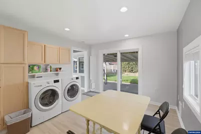 910 Ermine St SE, Albany, OR 97322 - Photo 26