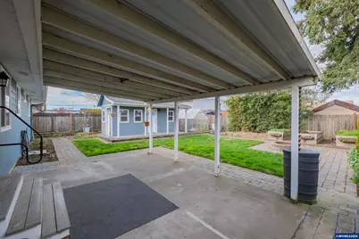 910 Ermine St SE, Albany, OR 97322 - Photo 32