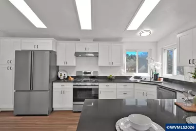 40904 Highway 228, Sweet Home, OR 97386 - Photo 8