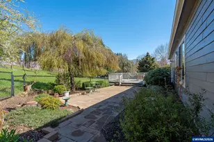 819 Hazeltine Ave SE, Salem, OR 97306 - Photo 40