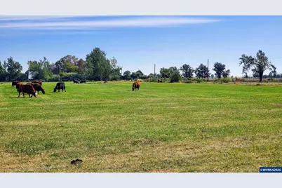 68499 Kunze Ln, Boardman, OR 97818 - Photo 2