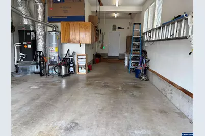 903 Eisenhower Dr NW, Salem, OR 97304 - Photo 36