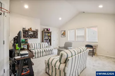 903 Eisenhower Dr NW, Salem, OR 97304 - Photo 16