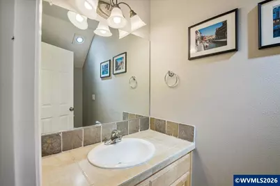 903 Eisenhower Dr NW, Salem, OR 97304 - Photo 14