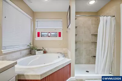 903 Eisenhower Dr NW, Salem, OR 97304 - Photo 22