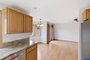 1741 SW Otana Dr, Corvallis, OR 97333 - Photo 14