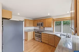 1741 SW Otana Dr, Corvallis, OR 97333 - Photo 16